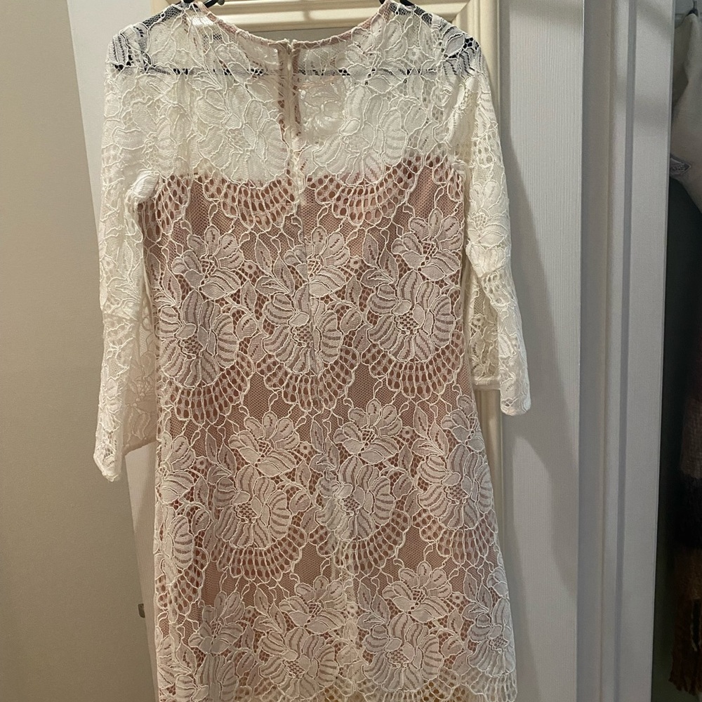 Vince Camuto Dress